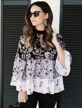 LOFT Black White Floral Tiered Choker Bell Sleeve Blouse. NWOT Size XS